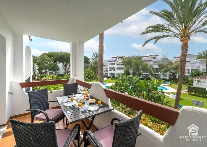 Bright And Spacious 2br With Terrace In Costalita 公寓 埃斯特波纳