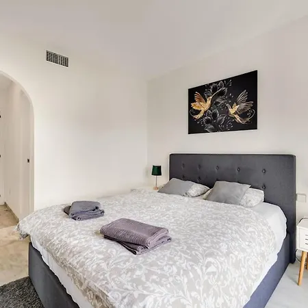 Lejlighed Bright And Spacious 2br With Terrace In Costalita *