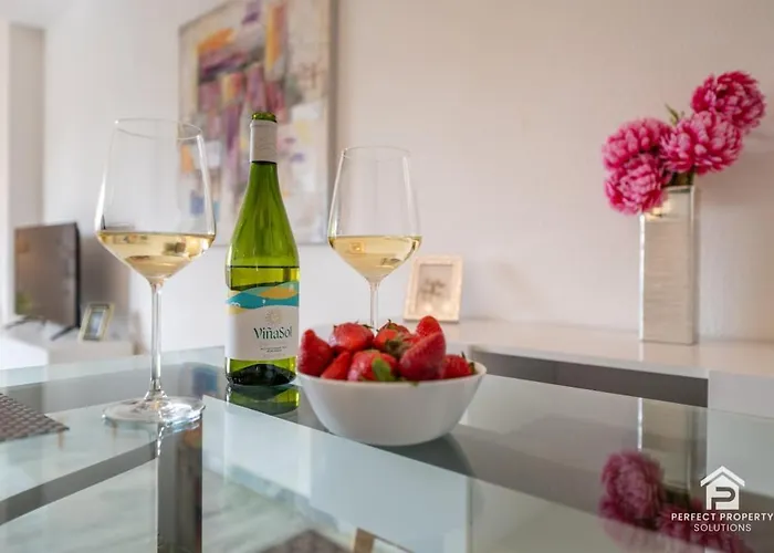 Bright And Spacious 2br With Terrace In Costalita * Estepona