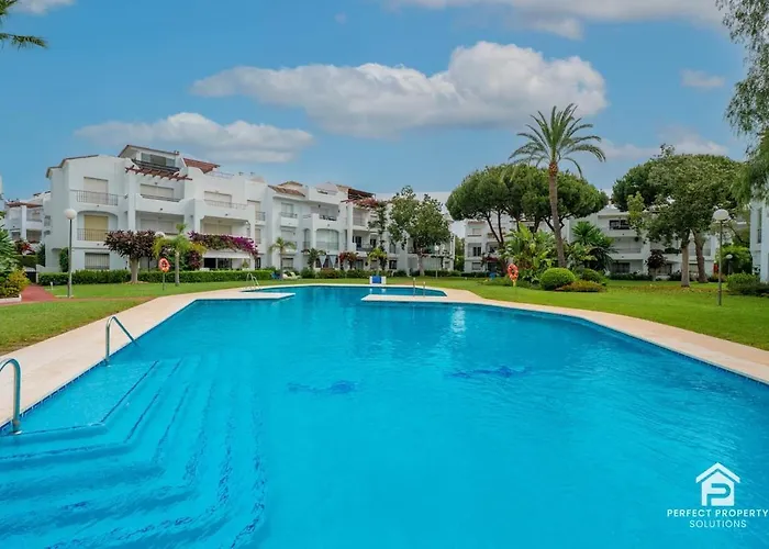Bright And Spacious 2br With Terrace In Costalita Appartement Estepona